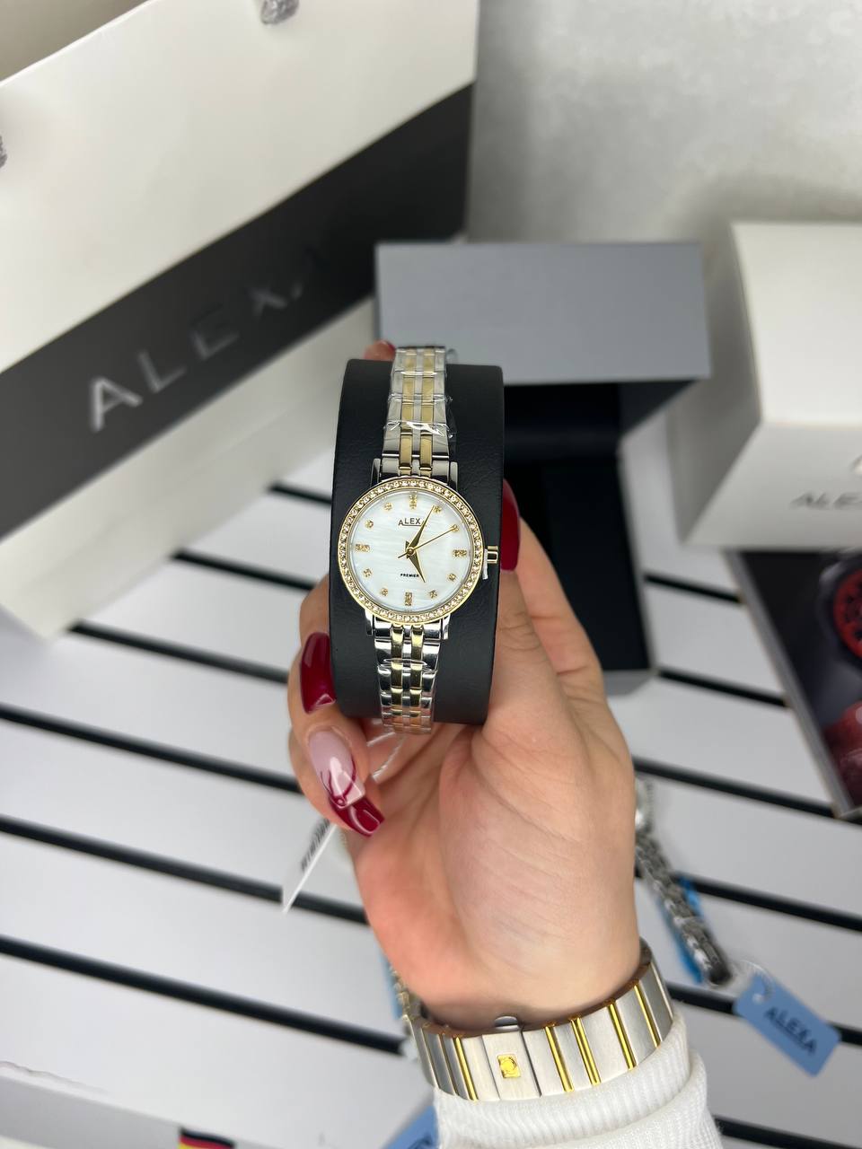 ساعت اورجینال زنانه موتور ژاپن برند الکسا مدلAlexa 0107