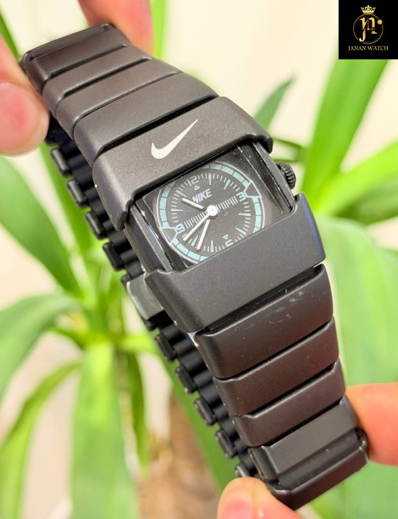 ساعت مچی اسپورت کربنی پشت پیچ مارک nike