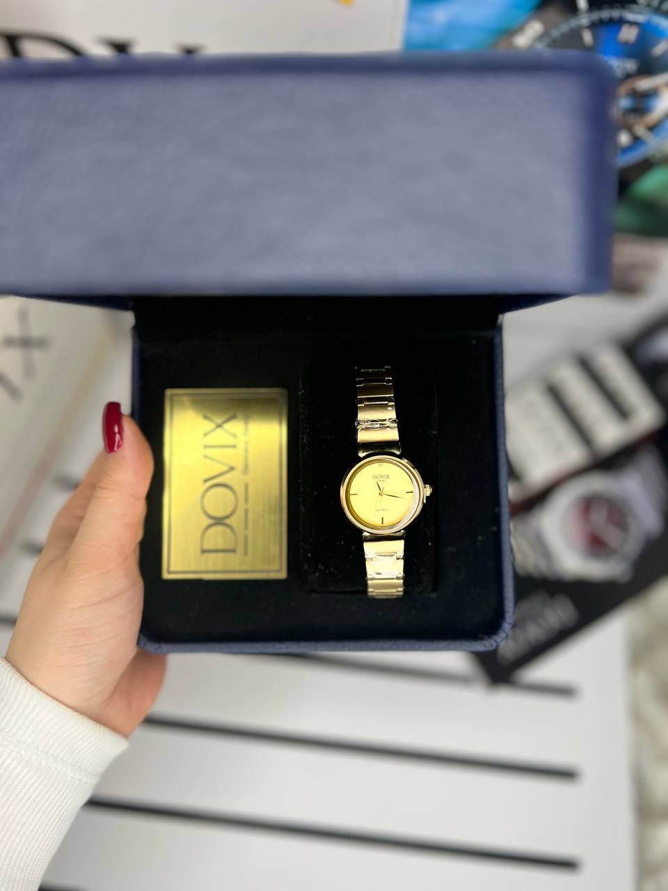 ساعت اورجینال زنانه بندصفحه گرد برند  المانی داویکس مدل DVL24036.6